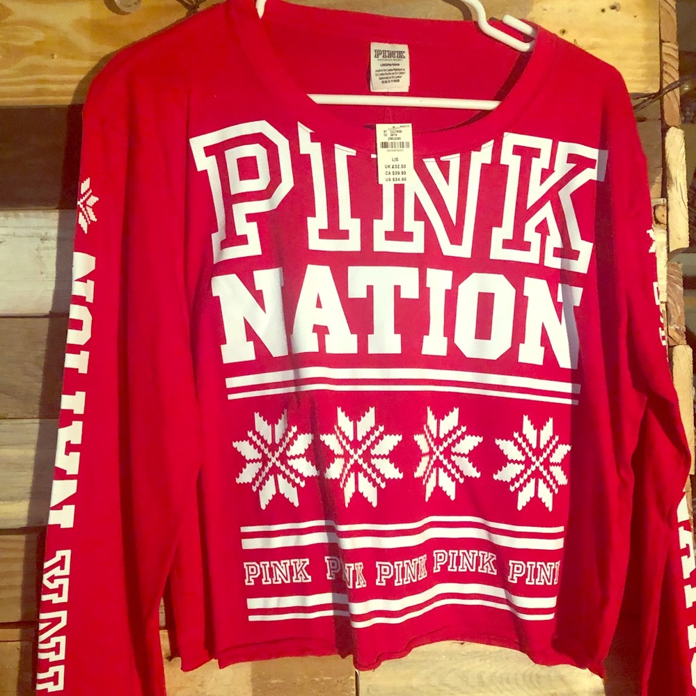 VS PINK Festive Crop Top